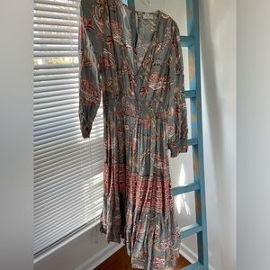 Paisley floral midi dress!